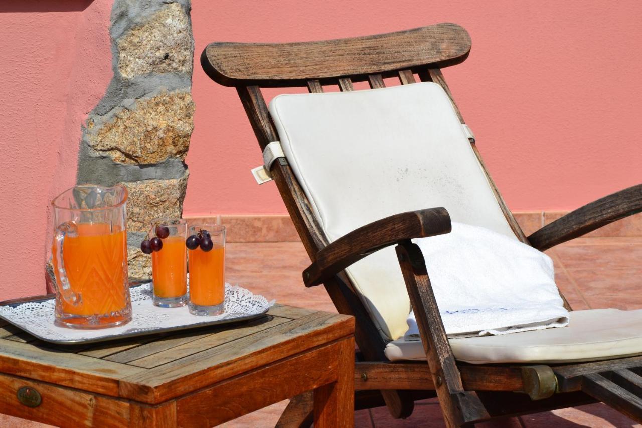 Hotel Villa Del Parco Ла Мадалена Стая снимка